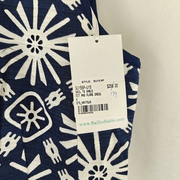 Tuckernuck Sail To Sable NWT Basket Weave Drop Fit & Flare Dress in Navy Sun 4 - Picture 8 of 14